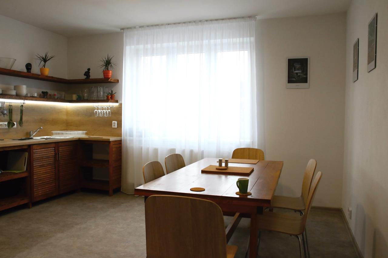 Apartmany Za Sakurou Hodonín Buitenkant foto