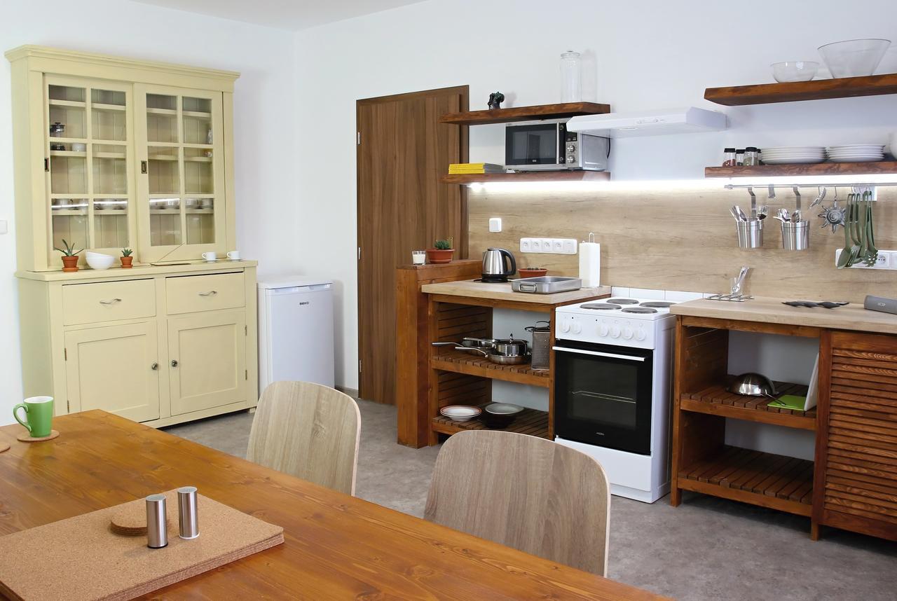 Apartmany Za Sakurou Hodonín Buitenkant foto