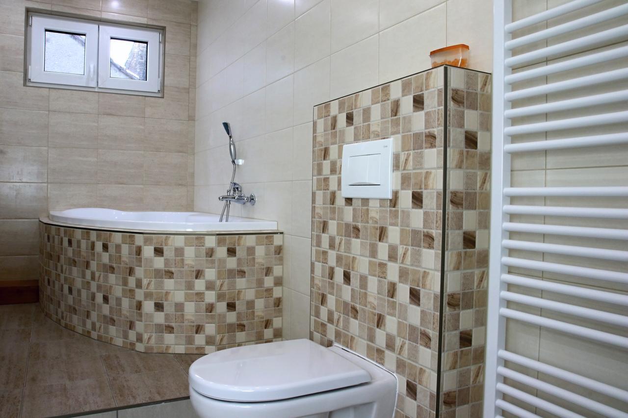 Apartmany Za Sakurou Hodonín Buitenkant foto
